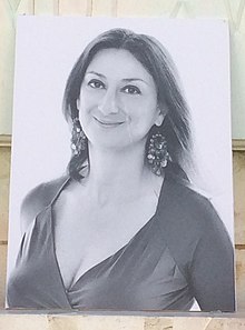 Great Siege Monument and temporal Daphne Caruana Galizia Monument 03 (cropped).jpg